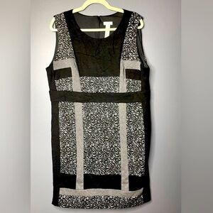 Chico’s Shift Dress. EUC. Size 3. Black and grey knit. Sleeveless.